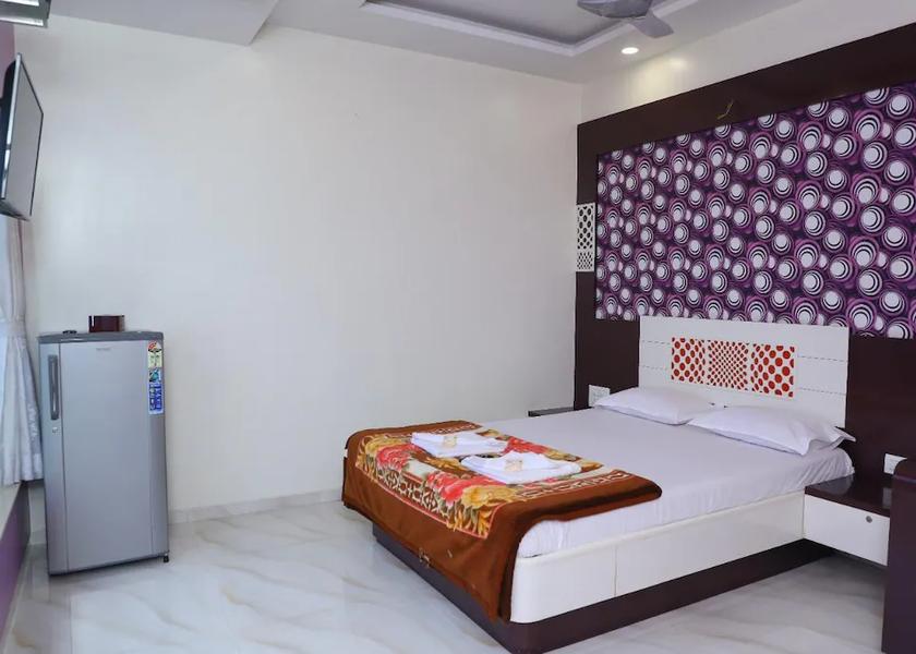 Maharashtra Panchgani Executive Room