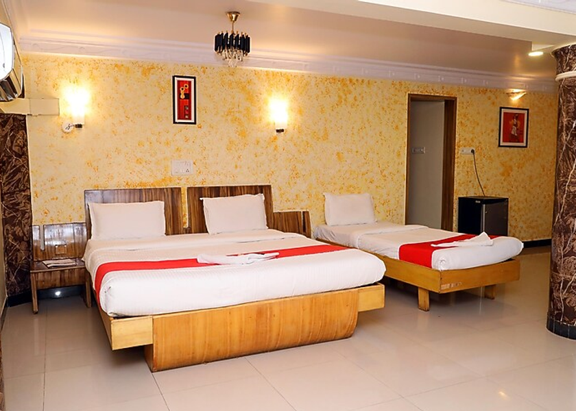 Karnataka Hubli Suite Room
