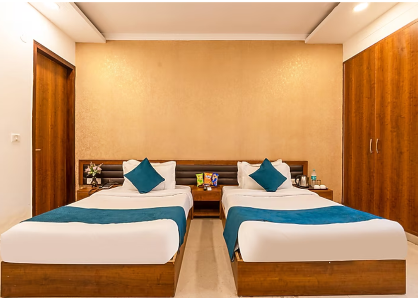 Uttar Pradesh Noida Family Suite with City View