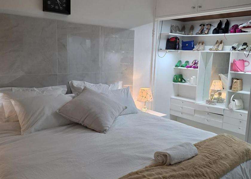 Gauteng Germiston Deluxe King Studio