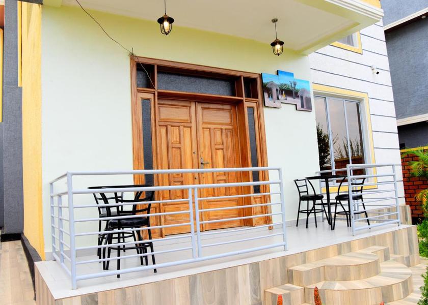  Kigali balcony/terrace