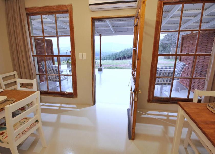 shared lounge/tv area