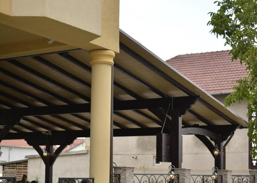  Arad balcony/terrace