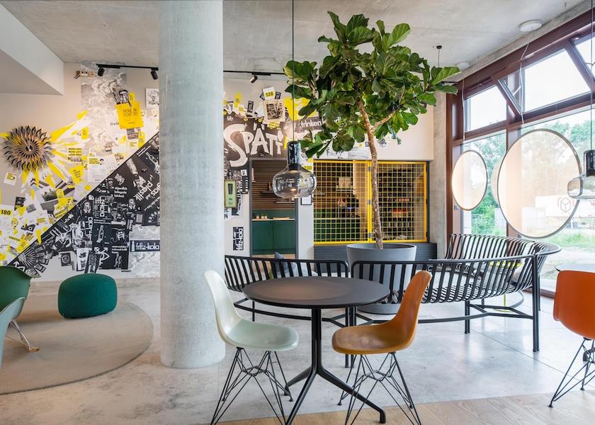 Brandenburg Region Schoenefeld Lobby