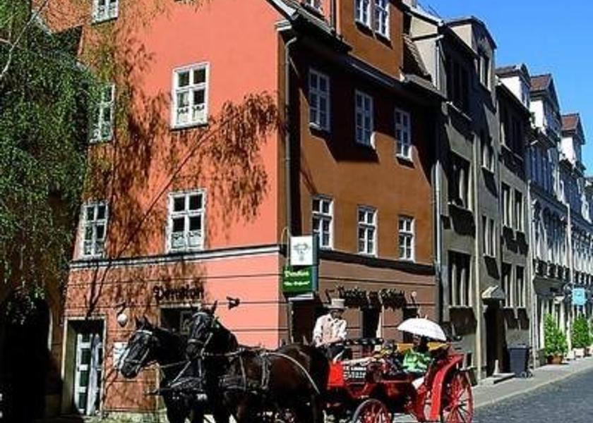 Thuringia Weimar entrance