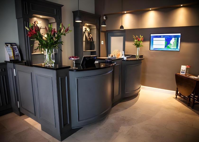 North Holland Alkmaar lobby