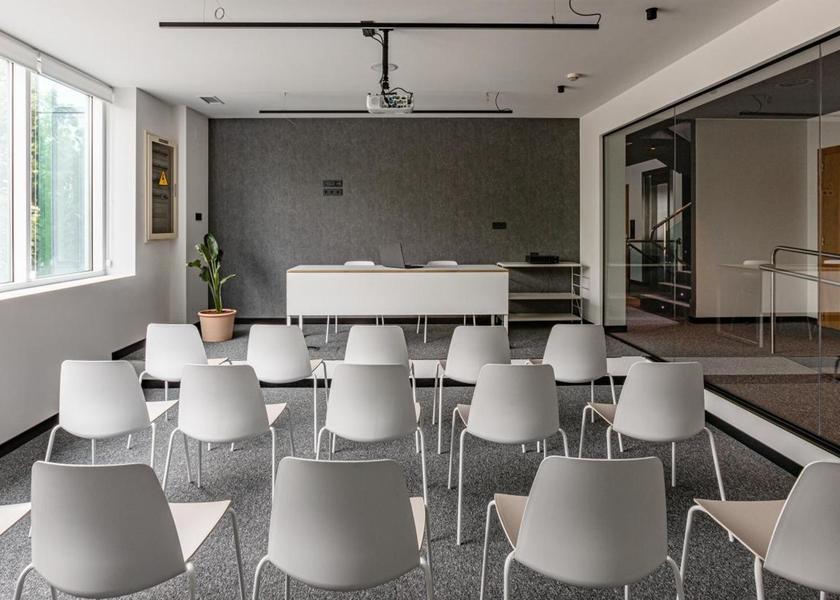 Galicia Lugo shared lounge/tv area