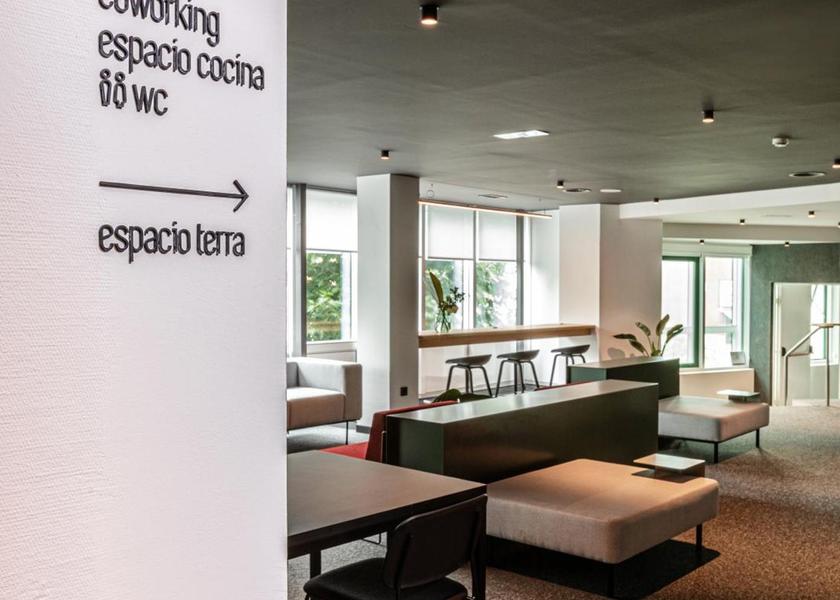 Galicia Lugo business center