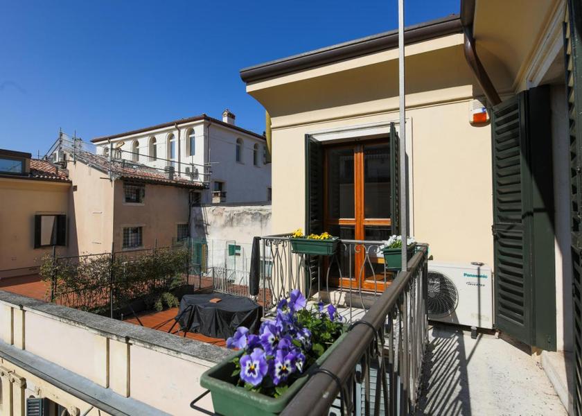 Veneto Verona balcony/terrace