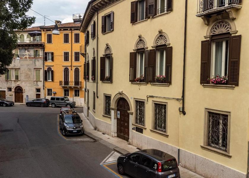 Veneto Verona exterior view