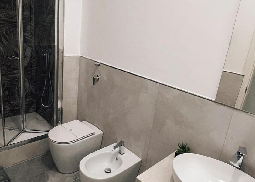 Lombardy San Donato Milanese Triple Room with Private Bathroom