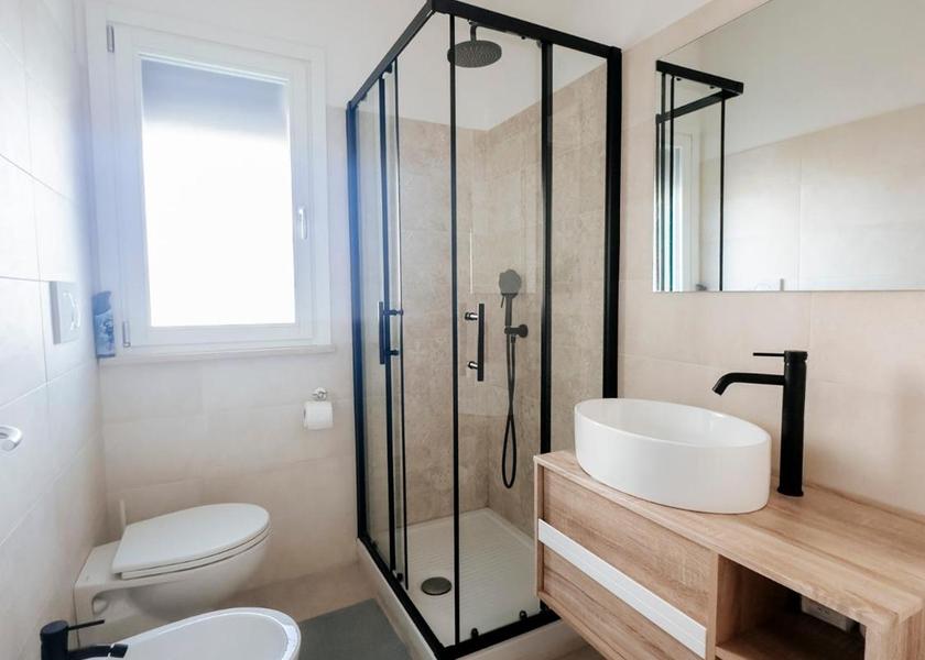 Lazio Marino Double Room with Private Bathroom