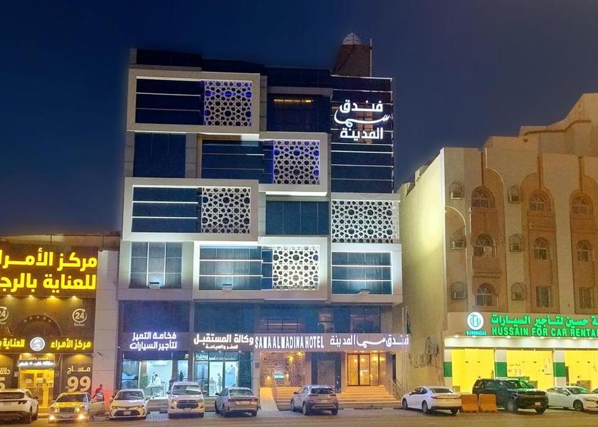  Medina exterior view