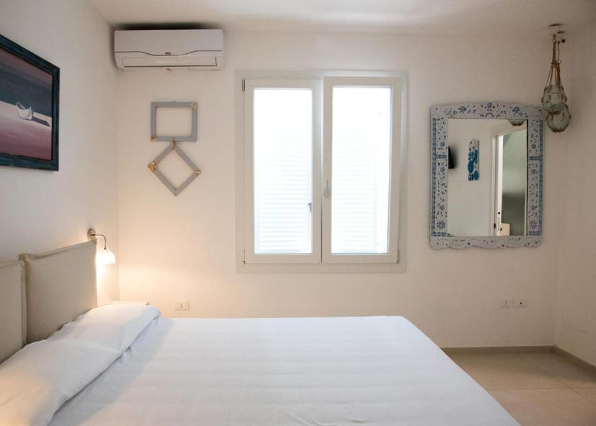 Marche Fano Double Room with Private Bathroom