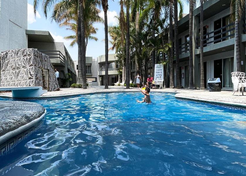 Jalisco Zapopan swimming pool