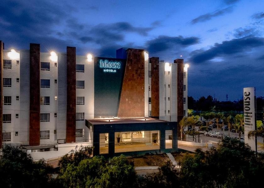 Baja California Sur Loreto entrance