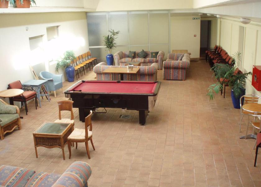 shared lounge/tv area