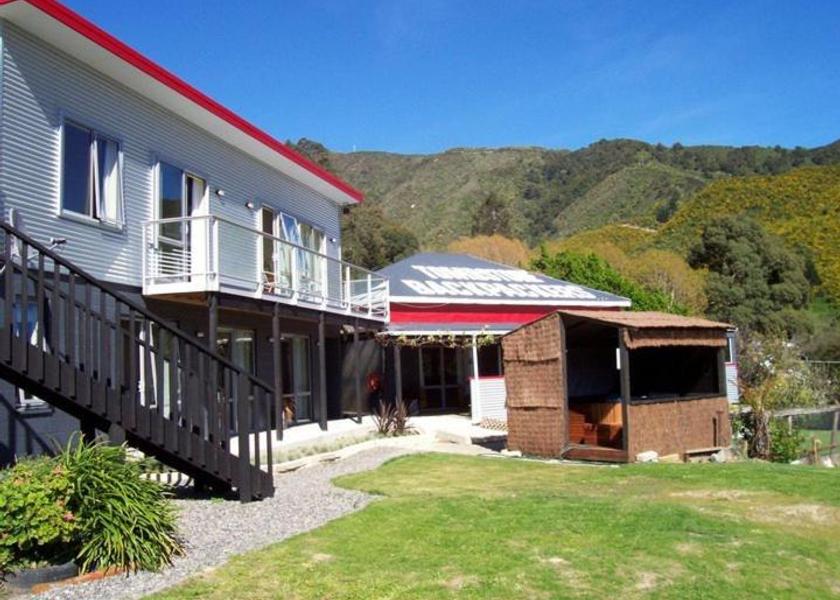 Marlborough Picton Exterior view