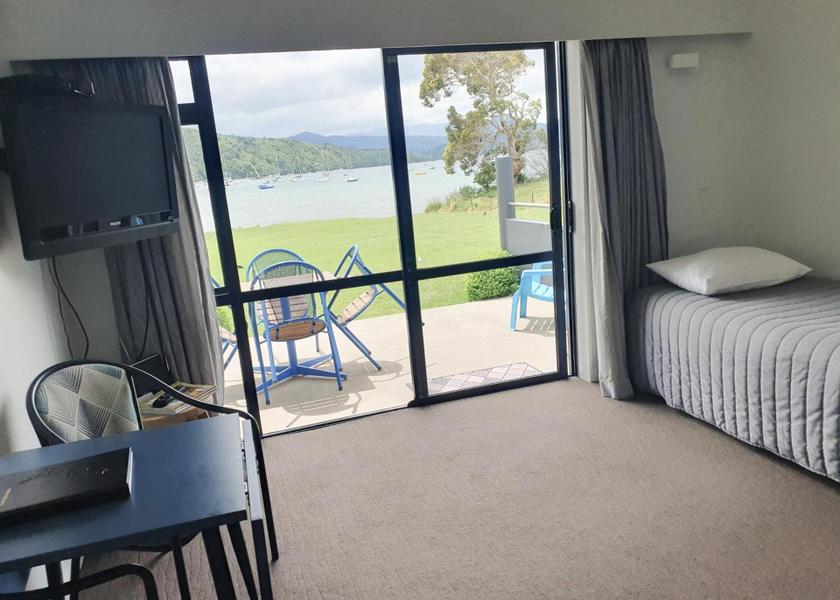 Marlborough Picton 1 Bedroom Sea View