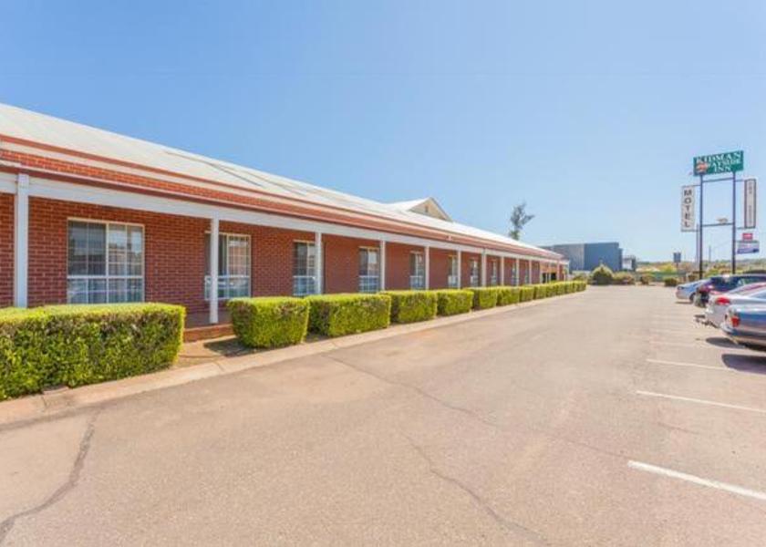 New South Wales Griffith exterior view