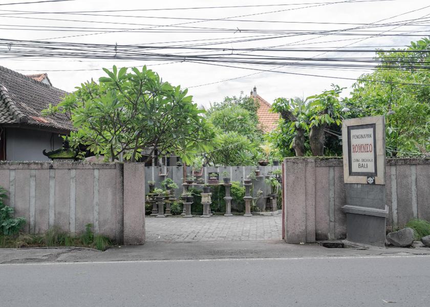 Bali Banjar exterior view