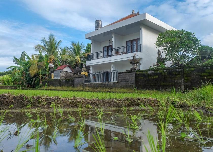 Bali Mas exterior view
