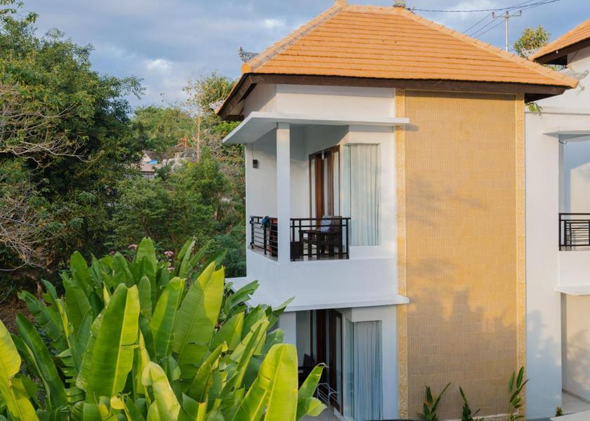 Bali Penida Island exterior view