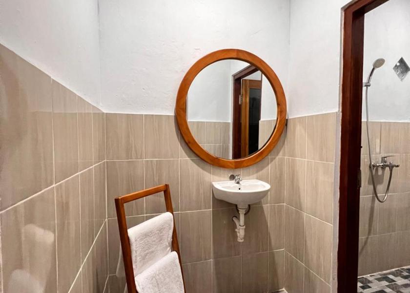 Bali Penida Island shower