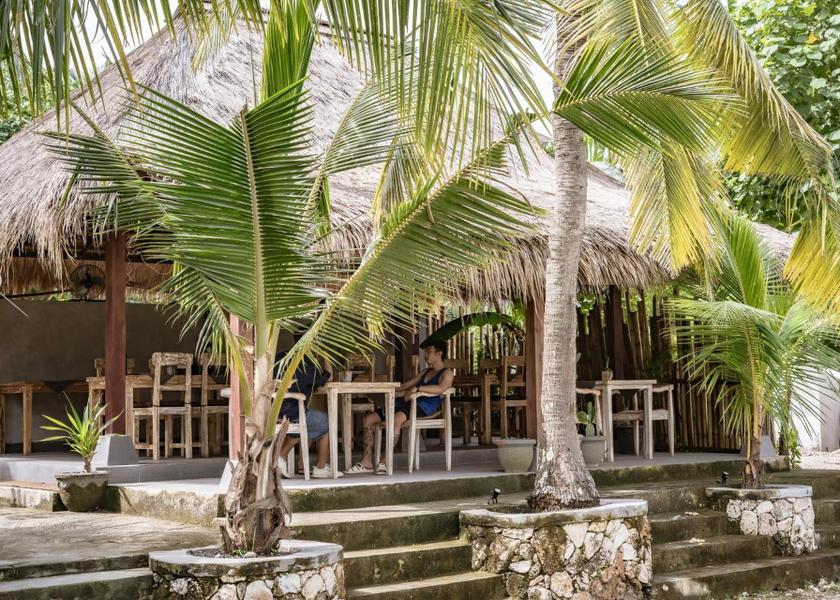 Bali Penida Island restaurant