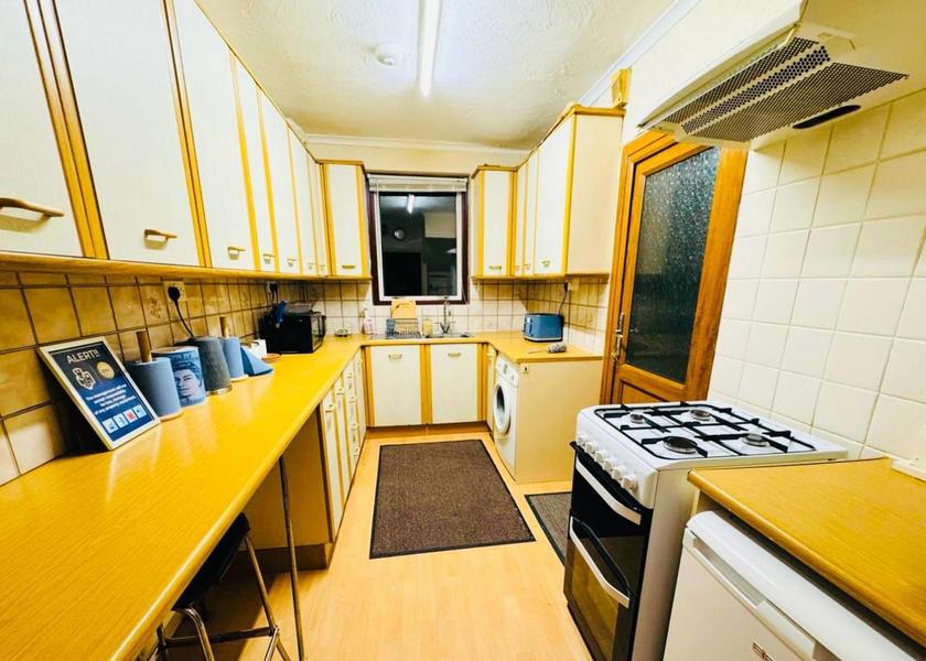 England Romford Food & Dining