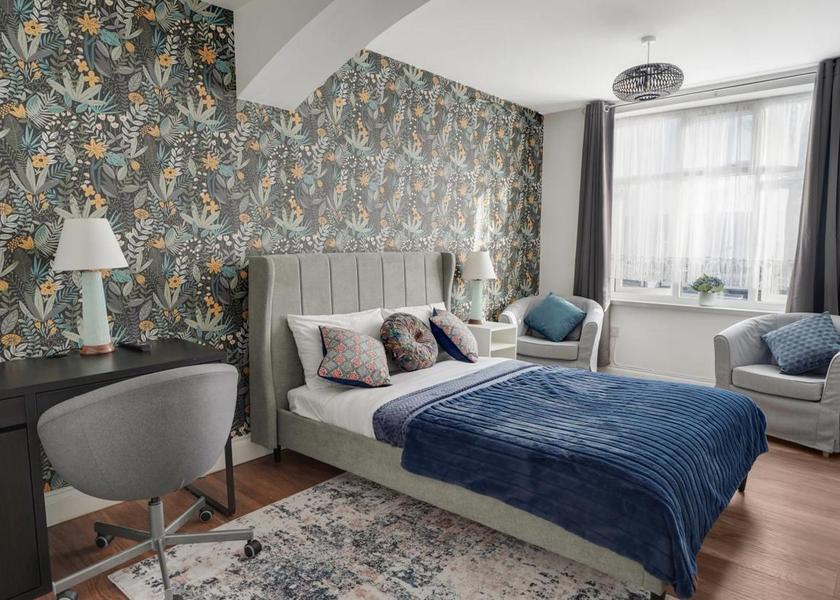 England Barking Double Room with Private Bathroom