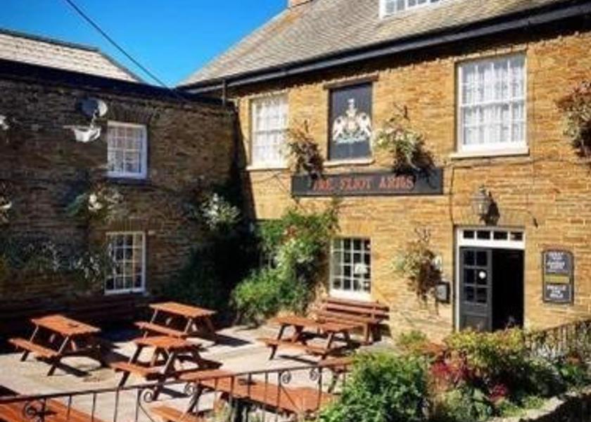 England Saltash Food & Dining