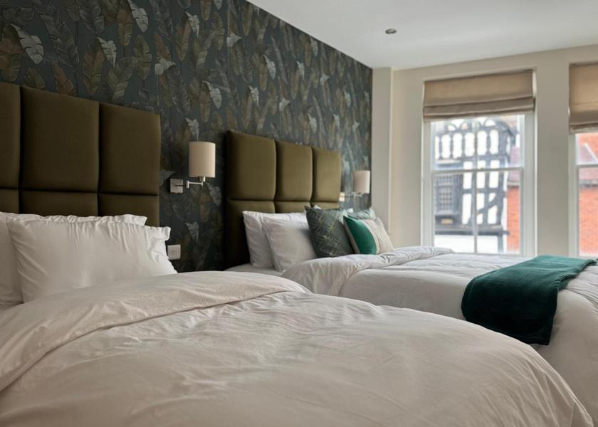 England Shrewsbury Triple Room