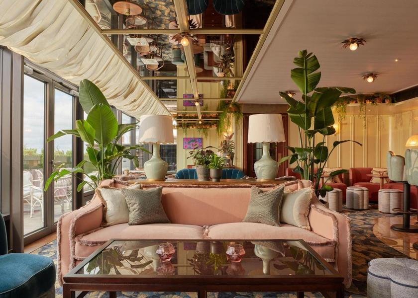 Scotland Edinburgh bar/lounge