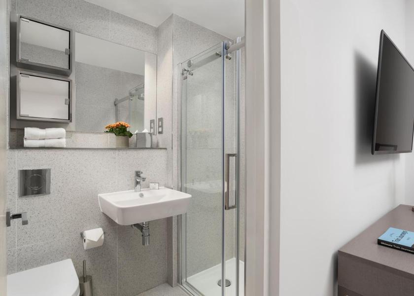 Scotland Edinburgh One Bedroom Suite 