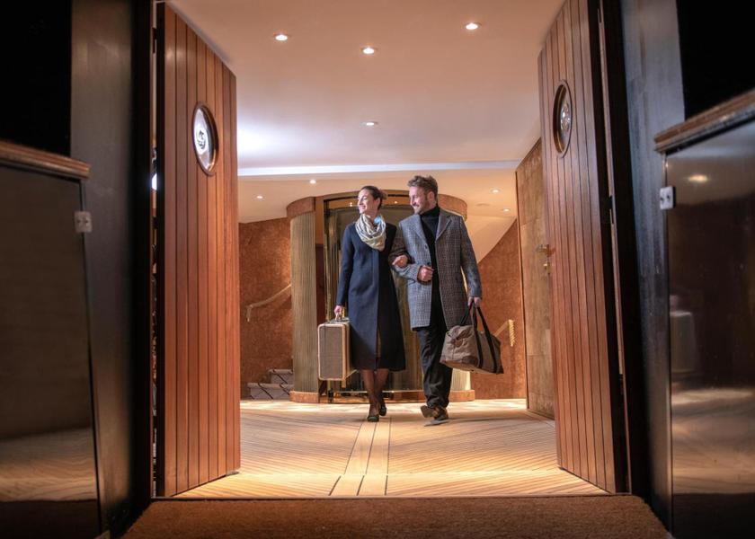 Scotland Edinburgh exterior view