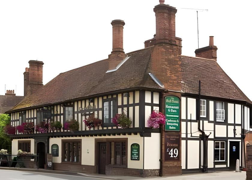 England Halstead Exterior view