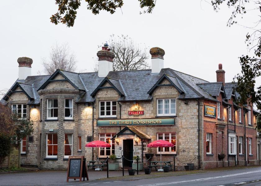 Wales Blackwood exterior view