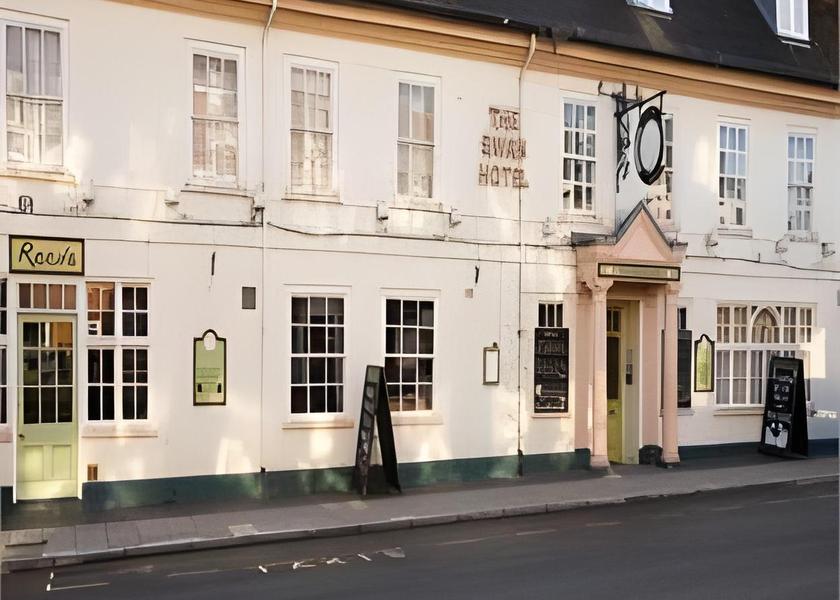 Wales Blackwood exterior view