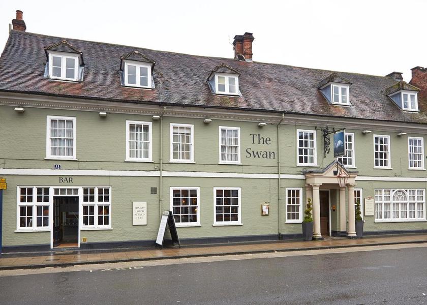 Wales Blackwood exterior view