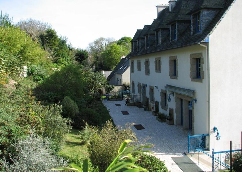 Brittany Brest garden