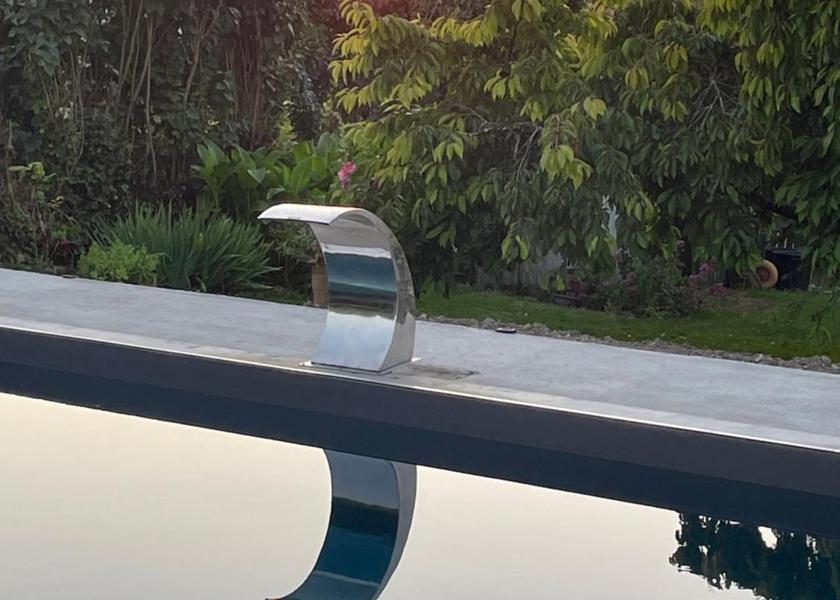  Saint-Louis swimming pool