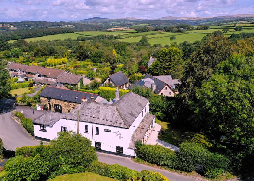 England Yelverton 