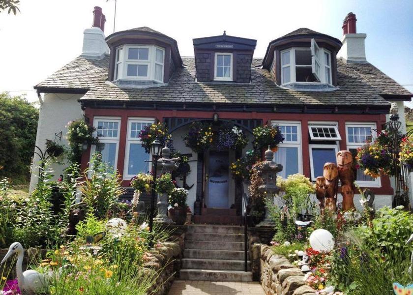 Scotland Tarbert exterior view