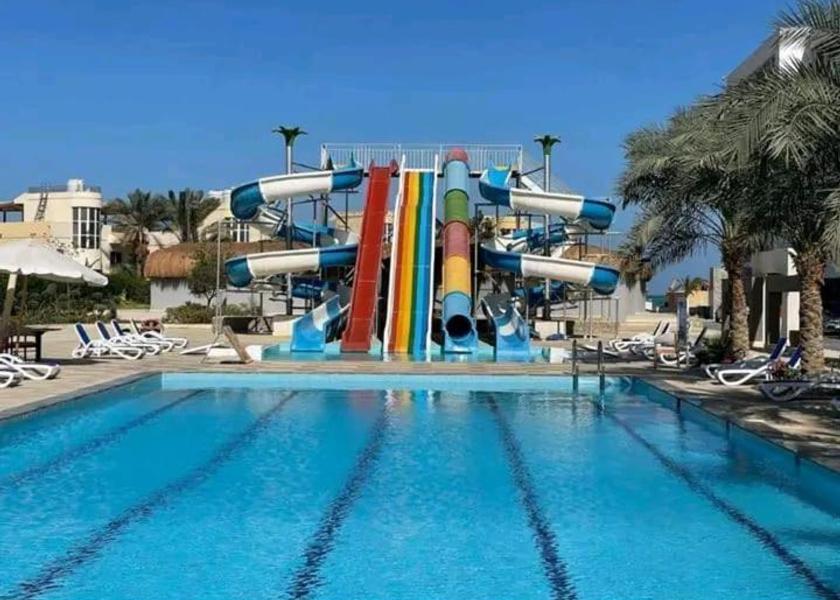  Hurghada swimming pool