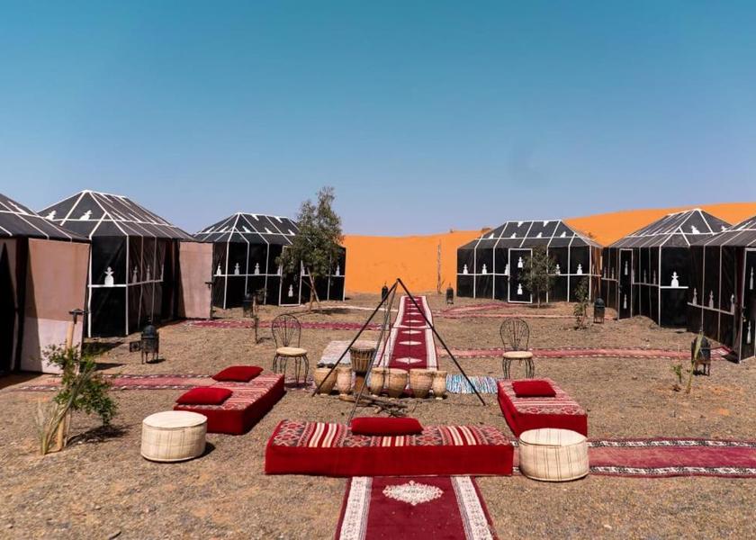 Drâa-Tafilalet Taouz exterior view
