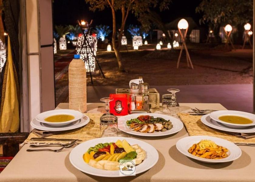 Drâa-Tafilalet Taouz food and beverages