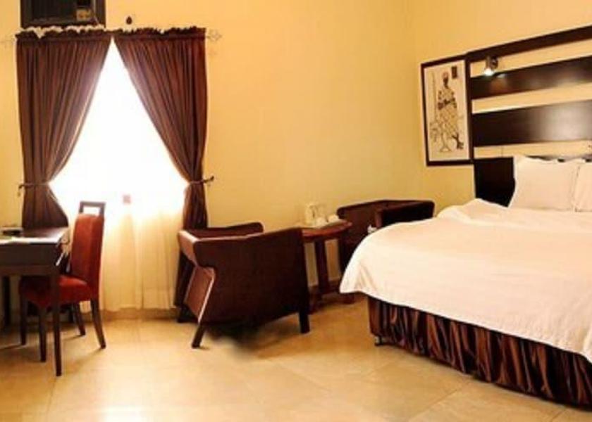  Lagos Deluxe Room