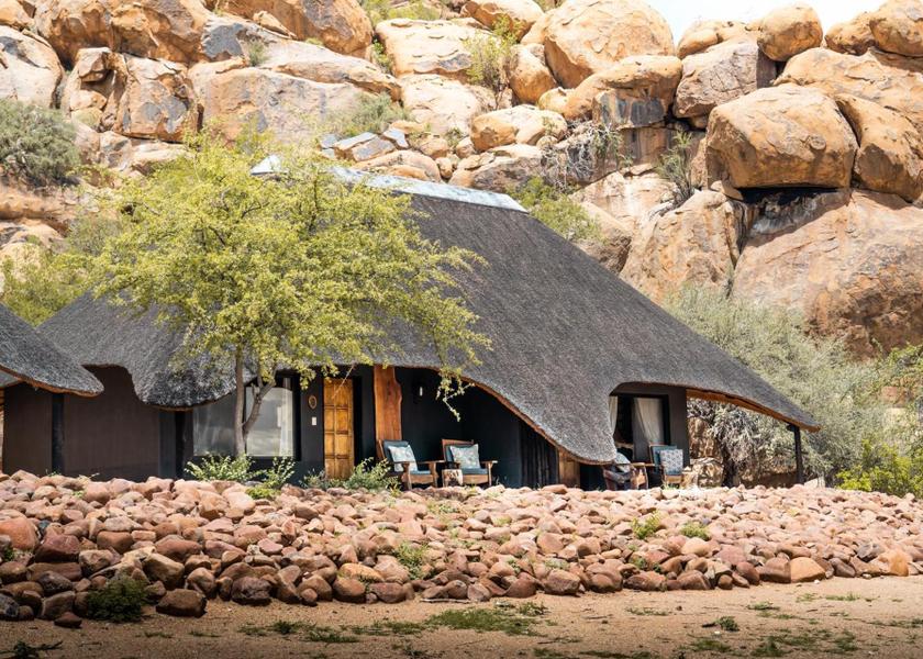  Omaruru Hotel Exterior