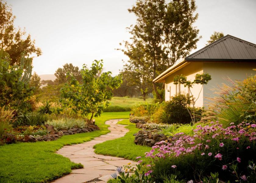  Arusha exterior view